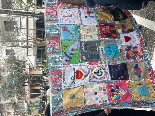 img_4463_r.jpg img_4463_r.jpg