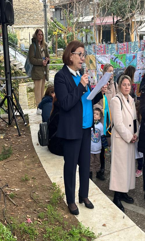 img_4468_r.jpg img_4468_r.jpg